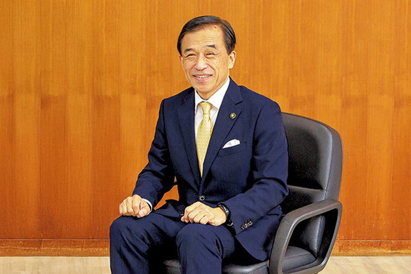 企業長の写真